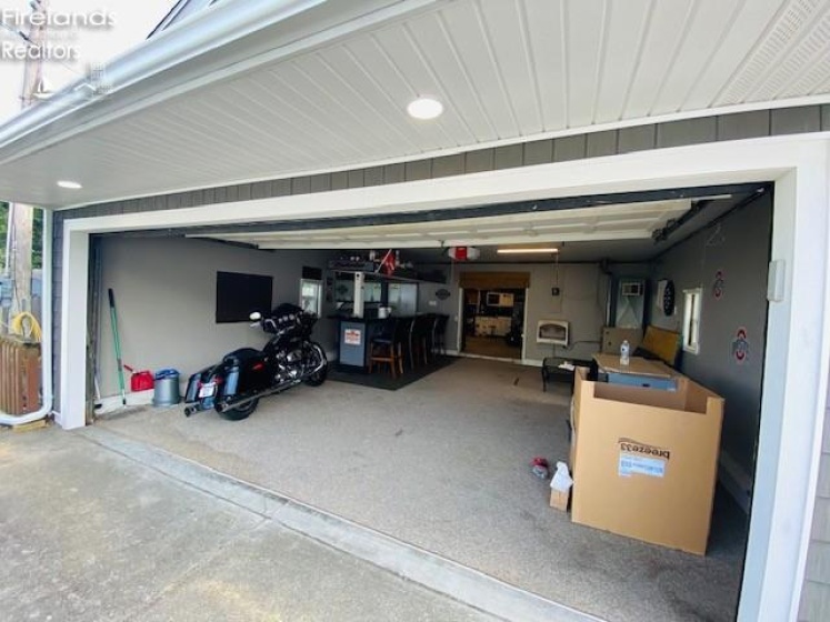 4157 Fox Avenue, Clyde, 43410, 3 Bedrooms Bedrooms, ,1 BathroomBathrooms,Residential,For Sale,Fox,20263165