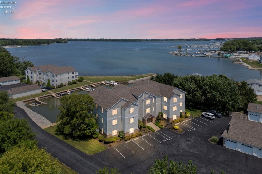 6011 Harbor Road, Marblehead, 43440, 3 Bedrooms Bedrooms, ,2 BathroomsBathrooms,Residential,For Sale,Harbor,20263120