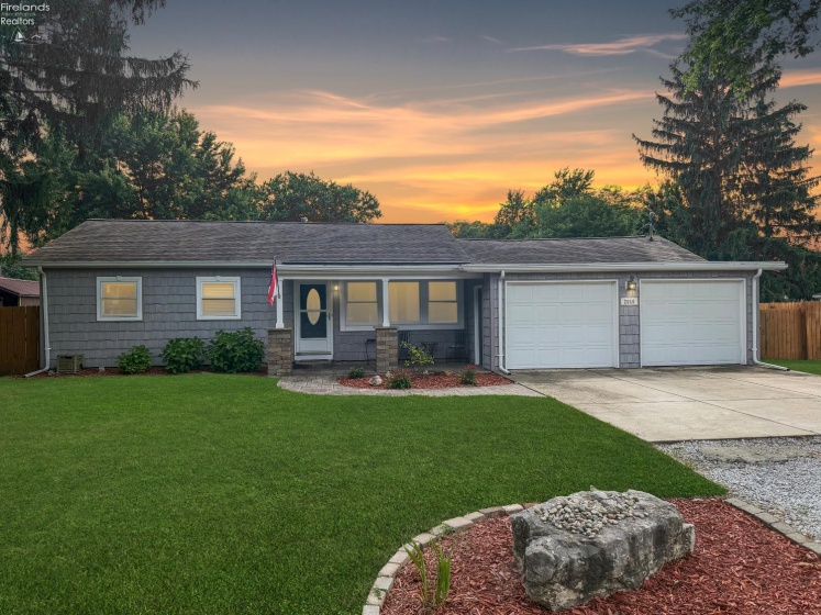 2010 main Street, Milan, 44846, 4 Bedrooms Bedrooms, ,2 BathroomsBathrooms,Residential,For Sale,main,20263170