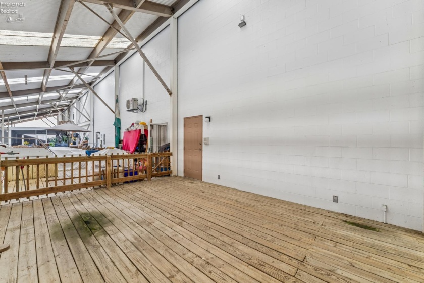 544 Nantucket Drive, Sandusky, 44870, 2 Bedrooms Bedrooms, ,3 BathroomsBathrooms,Residential,For Sale,Nantucket,20263149
