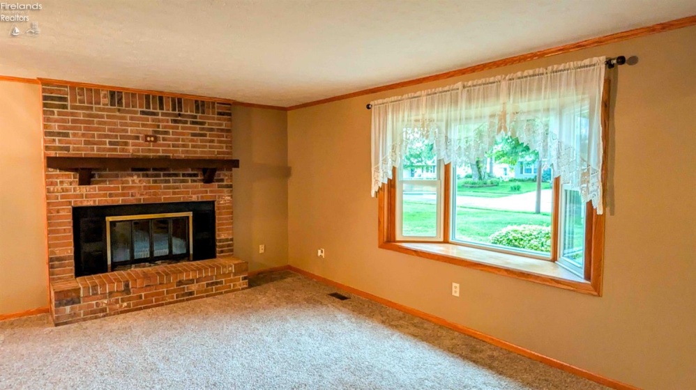 3002 Hinde Avenue, Sandusky, 44870, 3 Bedrooms Bedrooms, ,2 BathroomsBathrooms,Residential,For Sale,Hinde,20263147