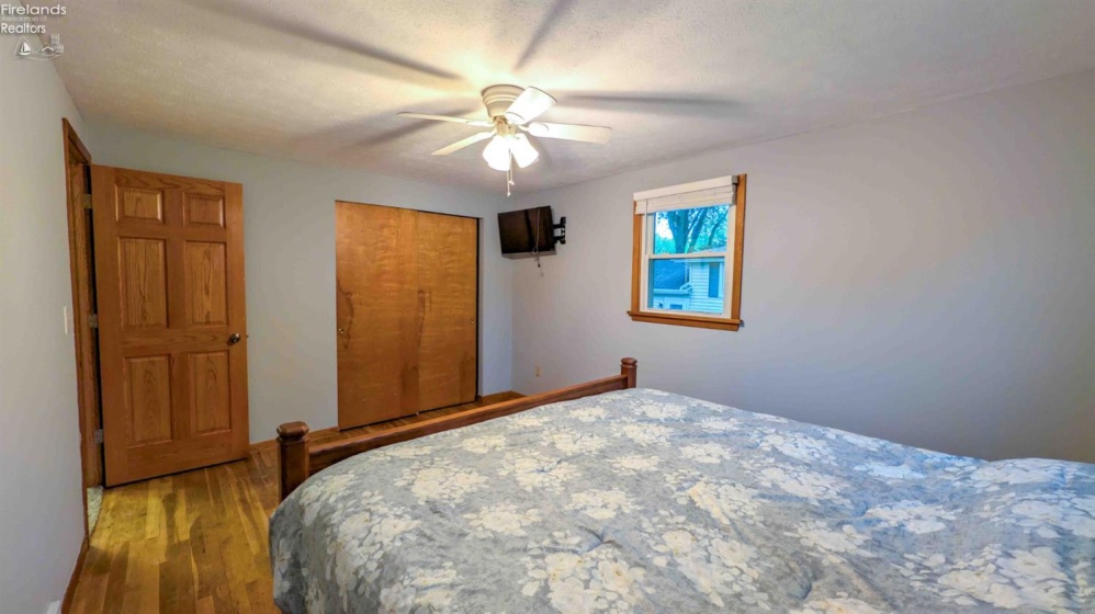 3002 Hinde Avenue, Sandusky, 44870, 3 Bedrooms Bedrooms, ,2 BathroomsBathrooms,Residential,For Sale,Hinde,20263147