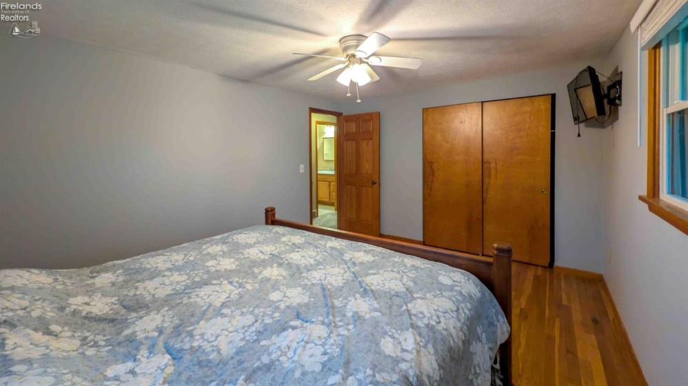 3002 Hinde Avenue, Sandusky, 44870, 3 Bedrooms Bedrooms, ,2 BathroomsBathrooms,Residential,For Sale,Hinde,20263147