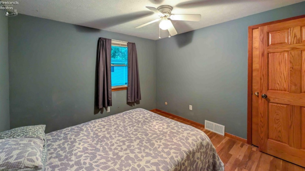 3002 Hinde Avenue, Sandusky, 44870, 3 Bedrooms Bedrooms, ,2 BathroomsBathrooms,Residential,For Sale,Hinde,20263147