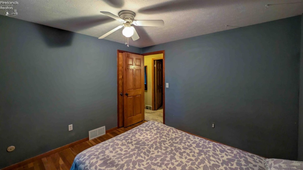 3002 Hinde Avenue, Sandusky, 44870, 3 Bedrooms Bedrooms, ,2 BathroomsBathrooms,Residential,For Sale,Hinde,20263147