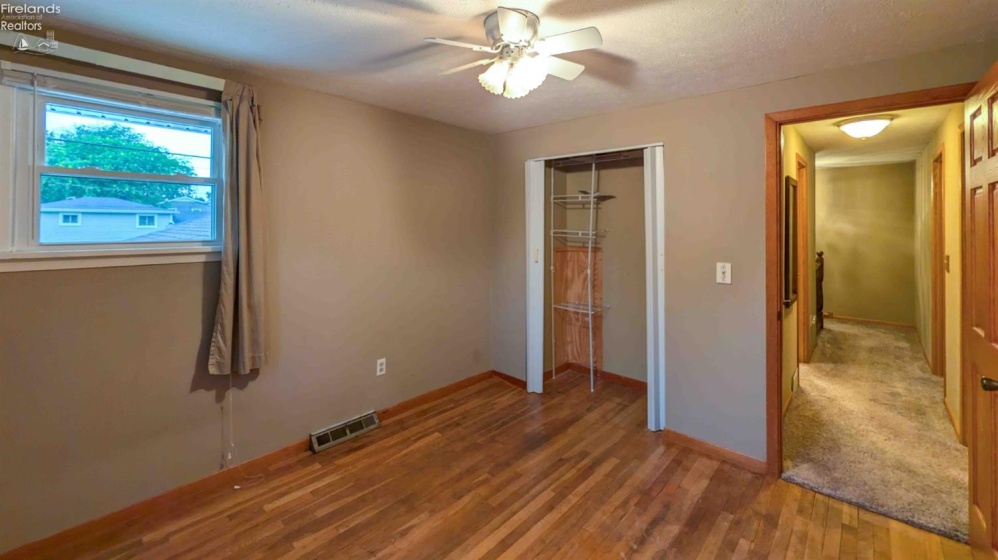 3002 Hinde Avenue, Sandusky, 44870, 3 Bedrooms Bedrooms, ,2 BathroomsBathrooms,Residential,For Sale,Hinde,20263147