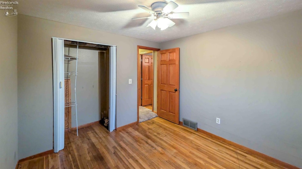 3002 Hinde Avenue, Sandusky, 44870, 3 Bedrooms Bedrooms, ,2 BathroomsBathrooms,Residential,For Sale,Hinde,20263147