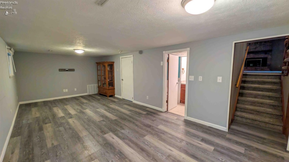 3002 Hinde Avenue, Sandusky, 44870, 3 Bedrooms Bedrooms, ,2 BathroomsBathrooms,Residential,For Sale,Hinde,20263147