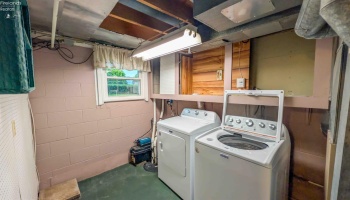 3002 Hinde Avenue, Sandusky, 44870, 3 Bedrooms Bedrooms, ,2 BathroomsBathrooms,Residential,For Sale,Hinde,20263147