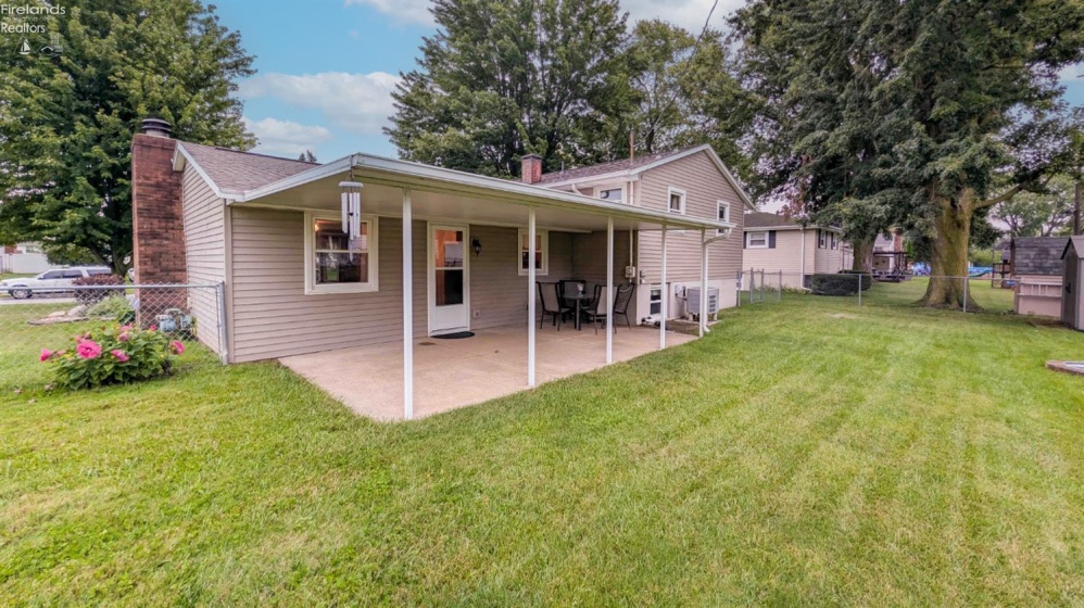 3002 Hinde Avenue, Sandusky, 44870, 3 Bedrooms Bedrooms, ,2 BathroomsBathrooms,Residential,For Sale,Hinde,20263147