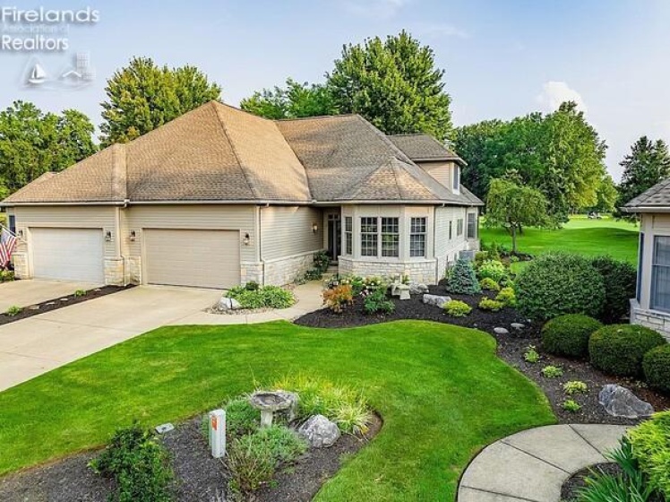 191 Briarcrest Drive, Norwalk, 44857, 3 Bedrooms Bedrooms, ,3 BathroomsBathrooms,Residential,For Sale,Briarcrest,20262914
