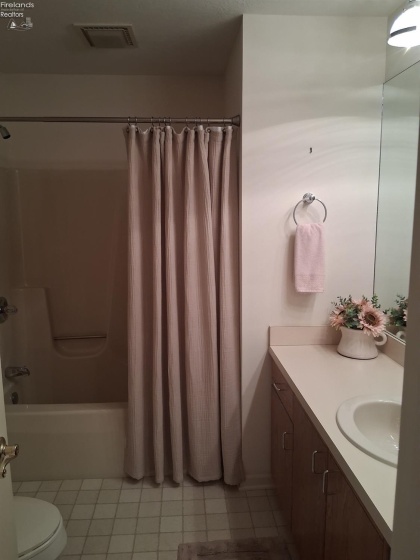 4306 White Tail Run, Sandusky, 44870, 2 Bedrooms Bedrooms, ,3 BathroomsBathrooms,Residential,For Sale,White Tail Run,20263175
