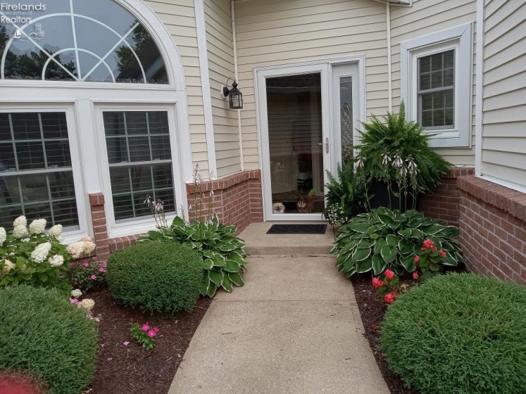 4306 White Tail Run, Sandusky, 44870, 2 Bedrooms Bedrooms, ,3 BathroomsBathrooms,Residential,For Sale,White Tail Run,20263175