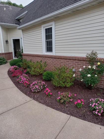 4306 White Tail Run, Sandusky, 44870, 2 Bedrooms Bedrooms, ,3 BathroomsBathrooms,Residential,For Sale,White Tail Run,20263175