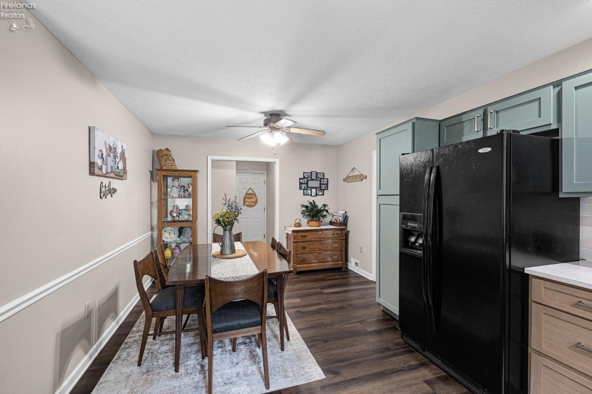 1033 Wabash Avenue, Grafton, 44044, 3 Bedrooms Bedrooms, ,2 BathroomsBathrooms,Residential,For Sale,Wabash,20263164
