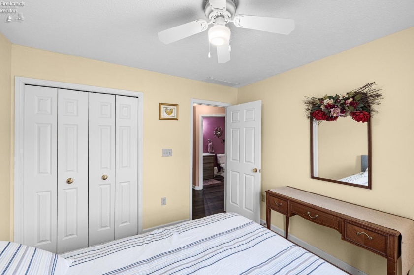1033 Wabash Avenue, Grafton, 44044, 3 Bedrooms Bedrooms, ,2 BathroomsBathrooms,Residential,For Sale,Wabash,20263164