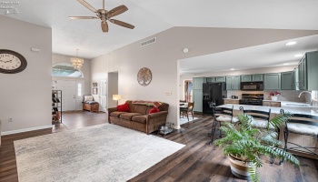 1033 Wabash Avenue, Grafton, 44044, 3 Bedrooms Bedrooms, ,2 BathroomsBathrooms,Residential,For Sale,Wabash,20263164 1033 Wabash Avenue, Grafton, 44044, 3 Bedrooms Bedrooms, ,2 BathroomsBathrooms,Residential,For Sale,Wabash,20263164