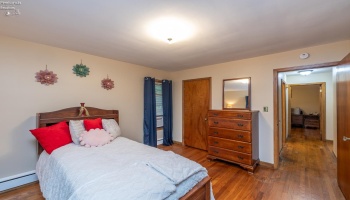 910 Court Street, Medina, 44256, ,2 BathroomsBathrooms,Residential,For Sale,Court,20263157 910 Court Street, Medina, 44256, ,2 BathroomsBathrooms,Residential,For Sale,Court,20263157