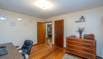 910 Court Street, Medina, 44256, ,2 BathroomsBathrooms,Residential,For Sale,Court,20263157 910 Court Street, Medina, 44256, ,2 BathroomsBathrooms,Residential,For Sale,Court,20263157