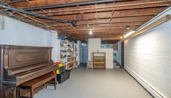 910 Court Street, Medina, 44256, ,2 BathroomsBathrooms,Residential,For Sale,Court,20263157 910 Court Street, Medina, 44256, ,2 BathroomsBathrooms,Residential,For Sale,Court,20263157