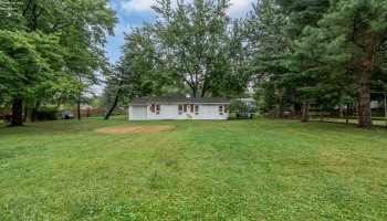 910 Court Street, Medina, 44256, ,2 BathroomsBathrooms,Residential,For Sale,Court,20263157
