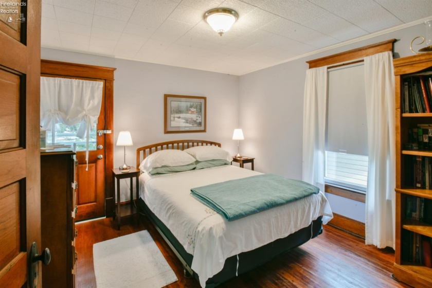 418 6th Street, Port Clinton, 43452, 3 Bedrooms Bedrooms, ,2 BathroomsBathrooms,Residential,For Sale,6th,20263135