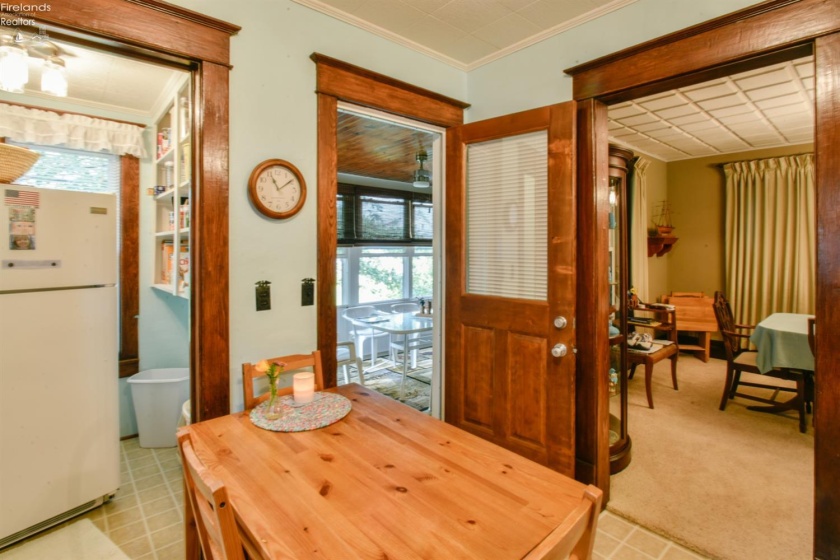 418 6th Street, Port Clinton, 43452, 3 Bedrooms Bedrooms, ,2 BathroomsBathrooms,Residential,For Sale,6th,20263135