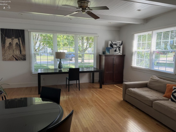 907 Glenview Drive, Huron, 44839, 5 Bedrooms Bedrooms, ,3 BathroomsBathrooms,Residential,For Sale,Glenview,20263116