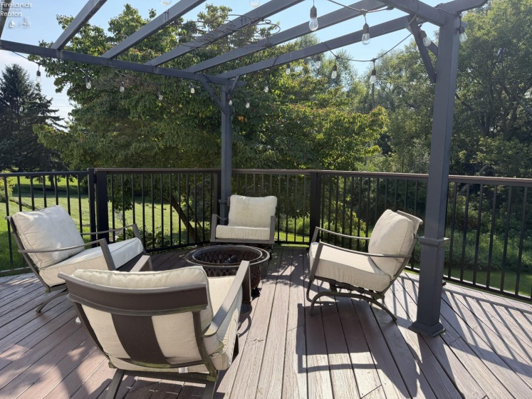 907 Glenview Drive, Huron, 44839, 5 Bedrooms Bedrooms, ,3 BathroomsBathrooms,Residential,For Sale,Glenview,20263116