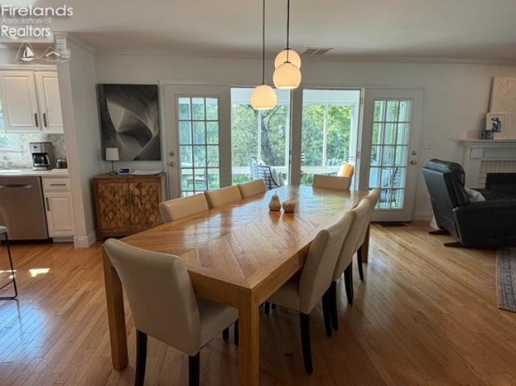 907 Glenview Drive, Huron, 44839, 5 Bedrooms Bedrooms, ,3 BathroomsBathrooms,Residential,For Sale,Glenview,20263116