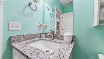 2705 Harbor Bay Drive, Marblehead, 43440, 3 Bedrooms Bedrooms, ,2 BathroomsBathrooms,Residential,For Sale,Harbor Bay,20263148
