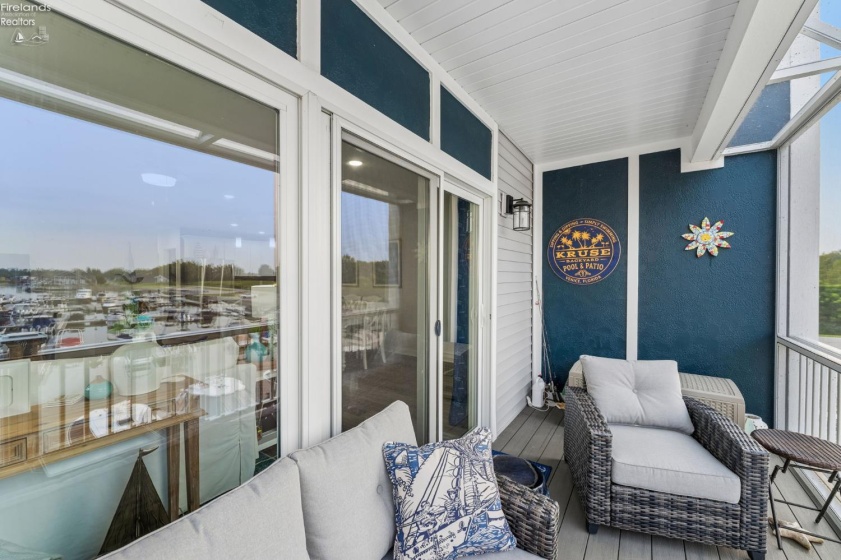 2705 Harbor Bay Drive, Marblehead, 43440, 3 Bedrooms Bedrooms, ,2 BathroomsBathrooms,Residential,For Sale,Harbor Bay,20263148