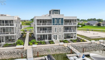 2705 Harbor Bay Drive, Marblehead, 43440, 3 Bedrooms Bedrooms, ,2 BathroomsBathrooms,Residential,For Sale,Harbor Bay,20263148