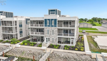 2705 Harbor Bay Drive, Marblehead, 43440, 3 Bedrooms Bedrooms, ,2 BathroomsBathrooms,Residential,For Sale,Harbor Bay,20263148