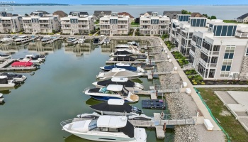 2705 Harbor Bay Drive, Marblehead, 43440, 3 Bedrooms Bedrooms, ,2 BathroomsBathrooms,Residential,For Sale,Harbor Bay,20263148
