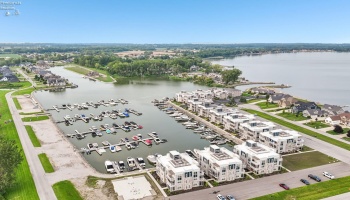 2705 Harbor Bay Drive, Marblehead, 43440, 3 Bedrooms Bedrooms, ,2 BathroomsBathrooms,Residential,For Sale,Harbor Bay,20263148