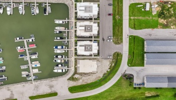 2705 Harbor Bay Drive, Marblehead, 43440, 3 Bedrooms Bedrooms, ,2 BathroomsBathrooms,Residential,For Sale,Harbor Bay,20263148