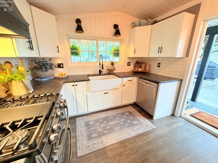 1600 Harbor Crossing Road, Marblehead, 43440, 2 Bedrooms Bedrooms, ,2 BathroomsBathrooms,Residential,For Sale,Harbor Crossing,20263184