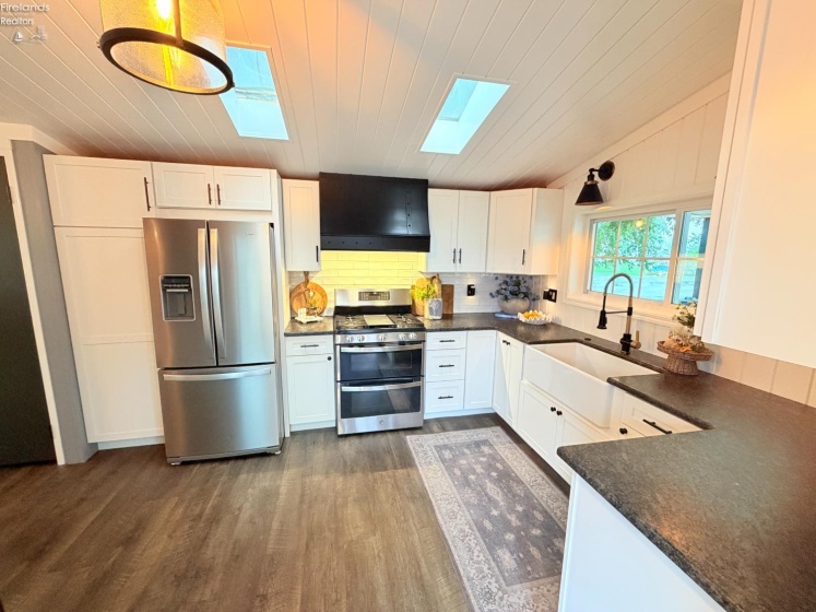 1600 Harbor Crossing Road, Marblehead, 43440, 2 Bedrooms Bedrooms, ,2 BathroomsBathrooms,Residential,For Sale,Harbor Crossing,20263184