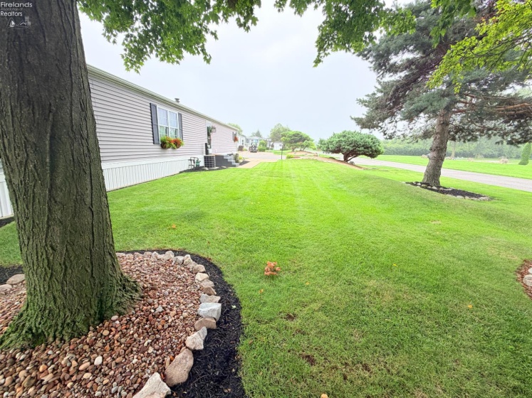 1600 Harbor Crossing Road, Marblehead, 43440, 2 Bedrooms Bedrooms, ,2 BathroomsBathrooms,Residential,For Sale,Harbor Crossing,20263184