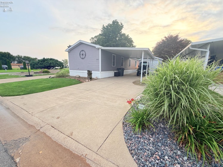 1600 Harbor Crossing Road, Marblehead, 43440, 2 Bedrooms Bedrooms, ,2 BathroomsBathrooms,Residential,For Sale,Harbor Crossing,20263184