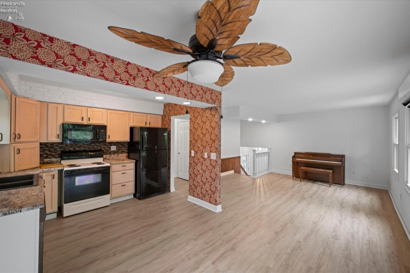526 Catawba Road, Port Clinton, 43452, 4 Bedrooms Bedrooms, ,2 BathroomsBathrooms,Residential,For Sale,Catawba,20263171