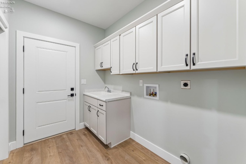 5391 Pintail Dr., Port Clinton, 43452, 3 Bedrooms Bedrooms, ,2 BathroomsBathrooms,Residential,For Sale,Pintail Dr.,20263153