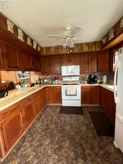 92 Township Road 1020, Tiffin, 44883, 3 Bedrooms Bedrooms, ,1 BathroomBathrooms,Residential,For Sale,Township Road 1020,20263194
