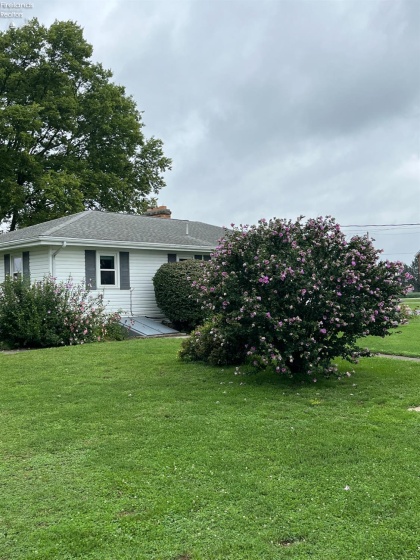 92 Township Road 1020, Tiffin, 44883, 3 Bedrooms Bedrooms, ,1 BathroomBathrooms,Residential,For Sale,Township Road 1020,20263194