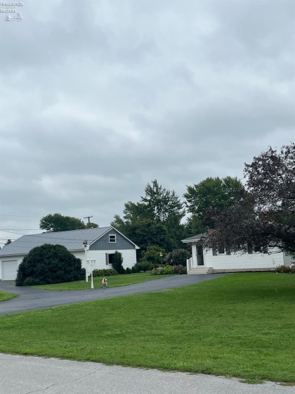 92 Township Road 1020, Tiffin, 44883, 3 Bedrooms Bedrooms, ,1 BathroomBathrooms,Residential,For Sale,Township Road 1020,20263194