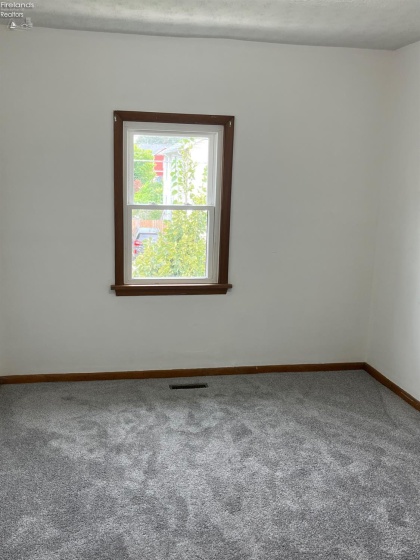 412 Jefferson Street, Sandusky, 44870, 2 Bedrooms Bedrooms, ,2 BathroomsBathrooms,Residential,For Sale,Jefferson,20263189