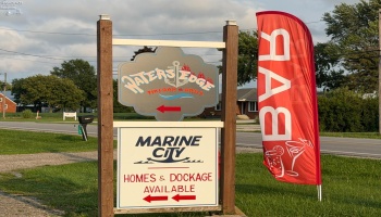 7401 Harbor Road, Marblehead, 43440, 2 Bedrooms Bedrooms, ,1 BathroomBathrooms,Residential,For Sale,Harbor,20263197