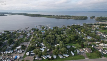 7401 Harbor Road, Marblehead, 43440, 2 Bedrooms Bedrooms, ,1 BathroomBathrooms,Residential,For Sale,Harbor,20263197