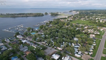 7401 Harbor Road, Marblehead, 43440, 2 Bedrooms Bedrooms, ,1 BathroomBathrooms,Residential,For Sale,Harbor,20263197